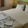 Отель Captivating Apartment 15 Sleeps 4 Guests, фото 6