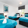 Отель Superb Two Bedroom Duplex With Garden and Parking, фото 5