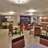 Отель La Quinta Inn & Suites by Wyndham Elkview - Charleston NE, фото 22