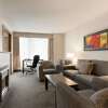 Отель Embassy Suites Montréal by Hilton, фото 4