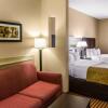 Отель Comfort Suites Waycross, фото 24