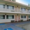 Отель Americas Best Value Inn Visalia в Висалии