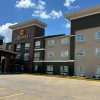 Отель La Quinta Inn & Suites by Wyndham Fayetteville, фото 1