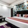 Отель OYO Flagship 5179 Hotel Noida Saffron, фото 15