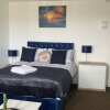 Отель Bv Cosy Studio Eleven At Deighton Huddersfield, фото 3
