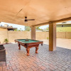 Отель Glendale Gem: Outdoor Pool Table & Kitchen!, фото 2