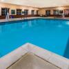 Отель La Quinta Inn & Suites by Wyndham DFW Airport West - Bedford, фото 12