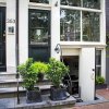 Отель B&B Singel Amsterdam Centre в Амстердаме