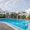 Отель Pleiades Villa, Near Ornos Beach, фото 14