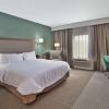 Отель Hampton Inn & Suites Alliance, фото 4