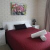 Отель Capri Apartments в Меримбуле