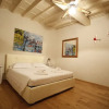 Отель Artistic Flat in Oltrarno Florence, фото 16