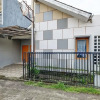 Отель OYO Life 91239 Kost Rosandy House Yogyak, фото 14
