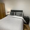 Отель Spacious 2-bed Apartment in Whyteleafe, фото 12