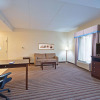 Отель Hampton Inn by Hilton Gainesville-Haymarket, фото 5