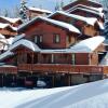 Отель Snow Retreat Chalet Pandora, 15 person , wifi, фото 1