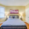 Отель Spacious 2bd/1ba | Ashmont+Parking | 3D TOUR, фото 10