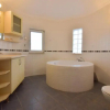 Отель Beachfront Seaview 3 Bedroom Apartment Seahorse 8, фото 1