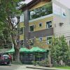 Отель Dnarra Hotel And Restobar в Ormoc