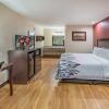 Отель Red Roof Inn Buffalo, TX, фото 4
