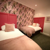 Отель Captivating 4-bed Hot Tub House in Blackpool, фото 4