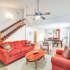 Отель Spacious San Antonio Home: Google Fiber, Game Room, фото 14