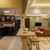 Отель Play Foosball & Do Yoga - 1 BR Apt 5 Min To Airport, фото 21