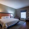 Отель Hampton Inn Hadley-Amherst Area, фото 7