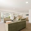 Отель Quality Suites Pioneer Sands, фото 6