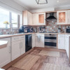 Отель Highfield - 5 Bedroom Holiday Home - Pembroke Dock, фото 3