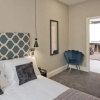 Отель BlackBird Luxury Accommodation Room 6, фото 3