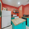 Отель New Listing! Charming Getaway - 1 Block To Beach 3 Bedroom Home, фото 17