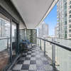 Отель Stallion Suites Opp CN Tower & Scotiabank Arena, фото 25