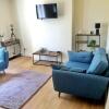 Отель Modern 4 bed home, 30 minute walk from City Centre, фото 6