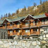 Отель Résidence Spa Les Chalets de Solaise, фото 1
