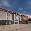 Отель La Quinta Inn & Suites by Wyndham Port Lavaca, фото 29