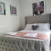 Отель Deluxe 4 Person Suite in Liverpool City Center, фото 4