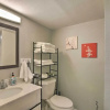 Отель Convenient Galveston Apartment: 1/2 Mi to Beach, фото 11
