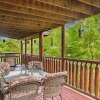 Отель Wilderness Lodge 3 Bedroom Cabin by Redawning, фото 15