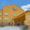 Отель Comfort Inn & Suites, фото 1