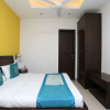 Отель OYO 10582 near Cyber City, фото 1