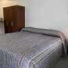 Отель Hubs Motel, фото 2