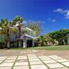 Отель 5 Br Beachfront Villa Discovery Bay Prj 1429, фото 23