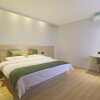 Отель GreenTree Inn Huaian Jinhu West Road Basi Square, фото 13