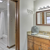 Отель Smoky Mountain Cabin: 4 Acres, 3 Mi to Gatlinburg, фото 3