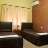Отель Black Iris Hotel, фото 1