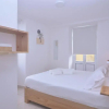 Отель Sunrise House- 4 bedroom house with amazing sunrise over the sea 10 guests, фото 1