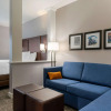 Отель Comfort Suites, фото 3