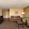 Отель Quality Inn & Suites Downtown, фото 33