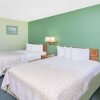 Отель Cactus Inn & Suites в Маунтин-Грове